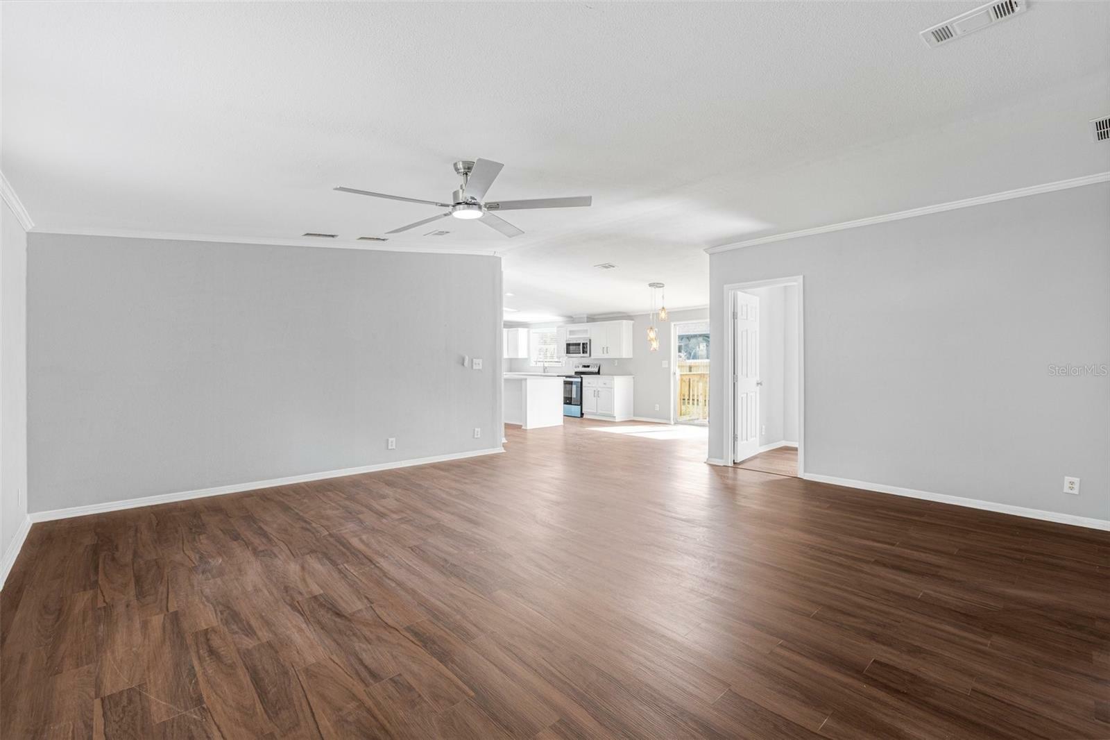 Property Photo: 7706 23rd Street FL 33540