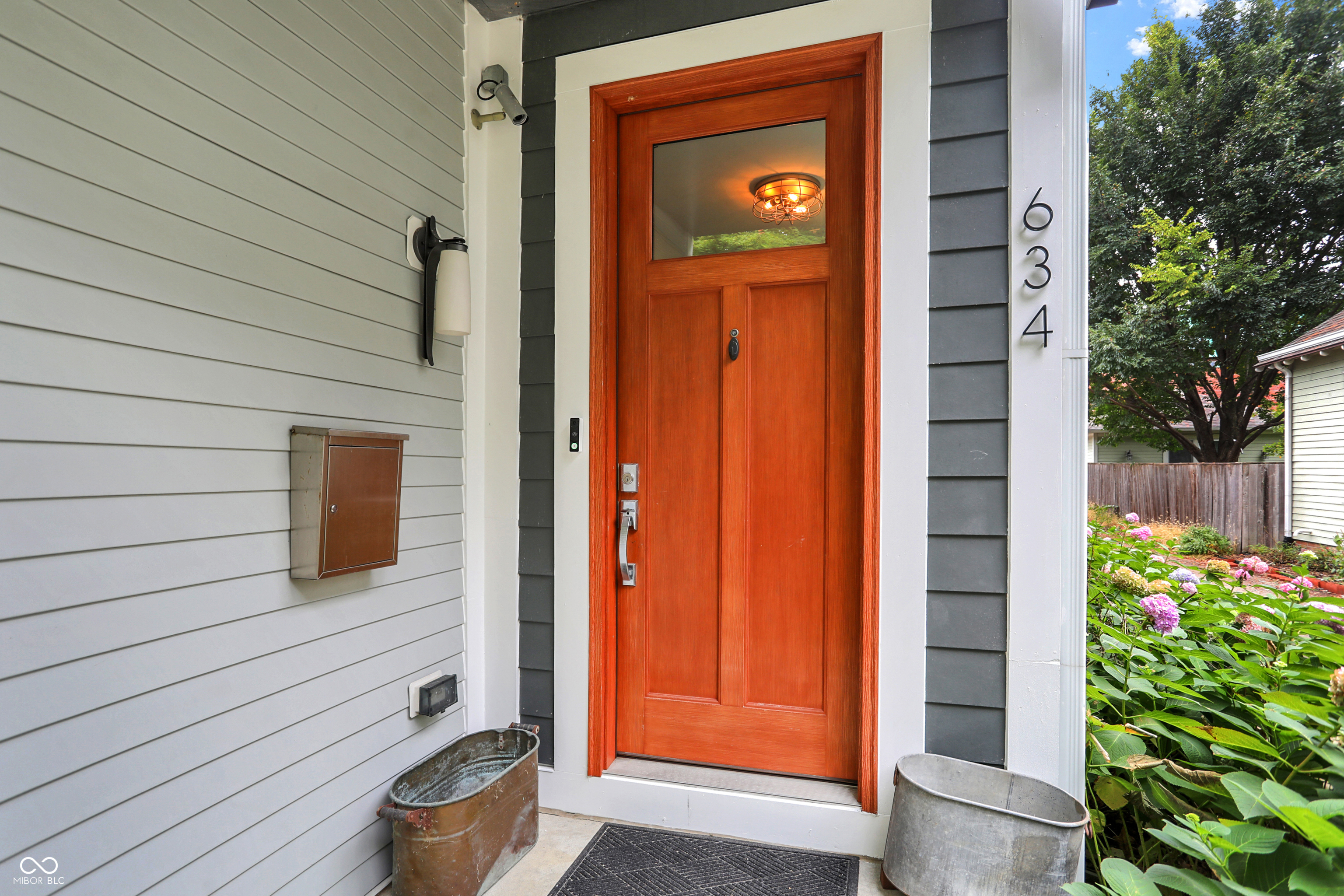 Property Photo: 634 Dorman Street IN 46202