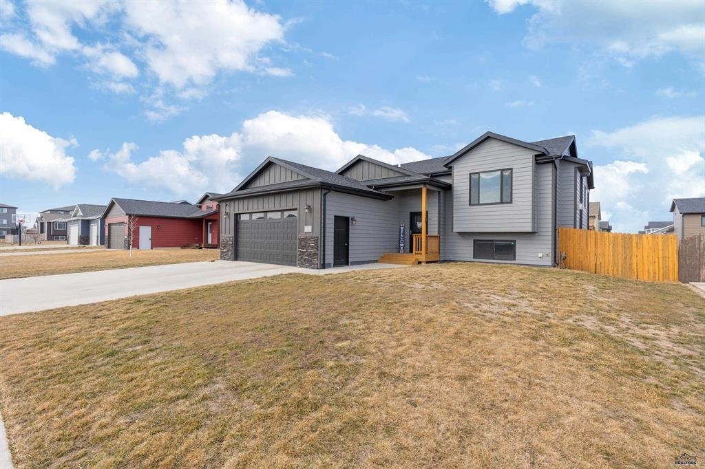 Property Photo: 532 Mace Drive SD 57719