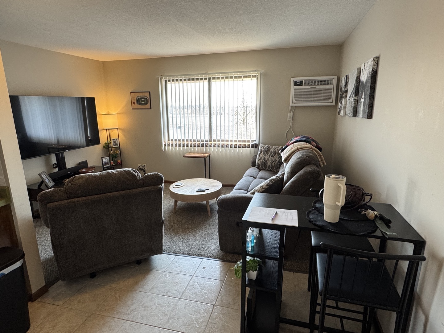 Property Photo: 352 N Birch Drive 14 IL 60950