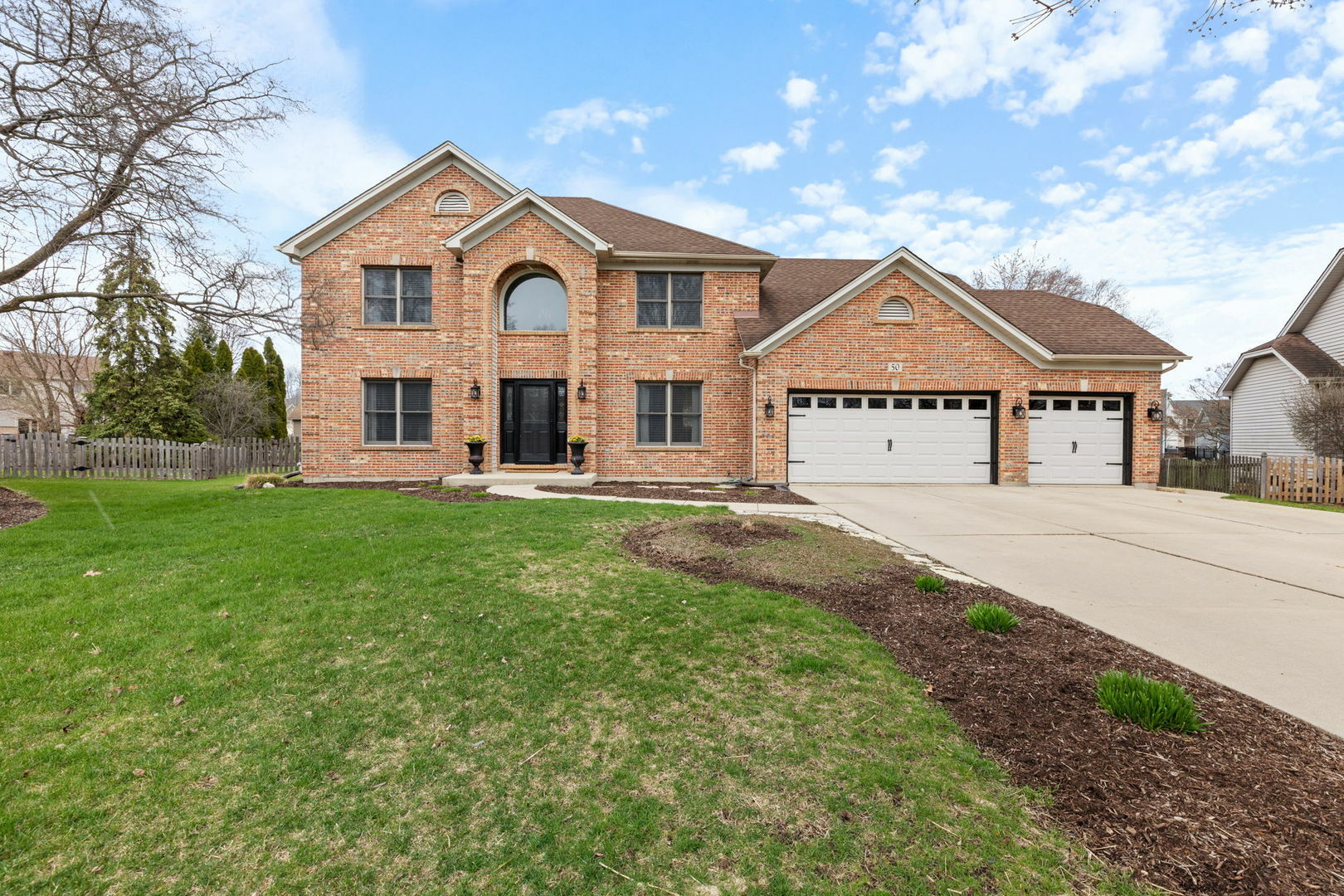 Property Photo: 50 Ascot Lane IL 60504