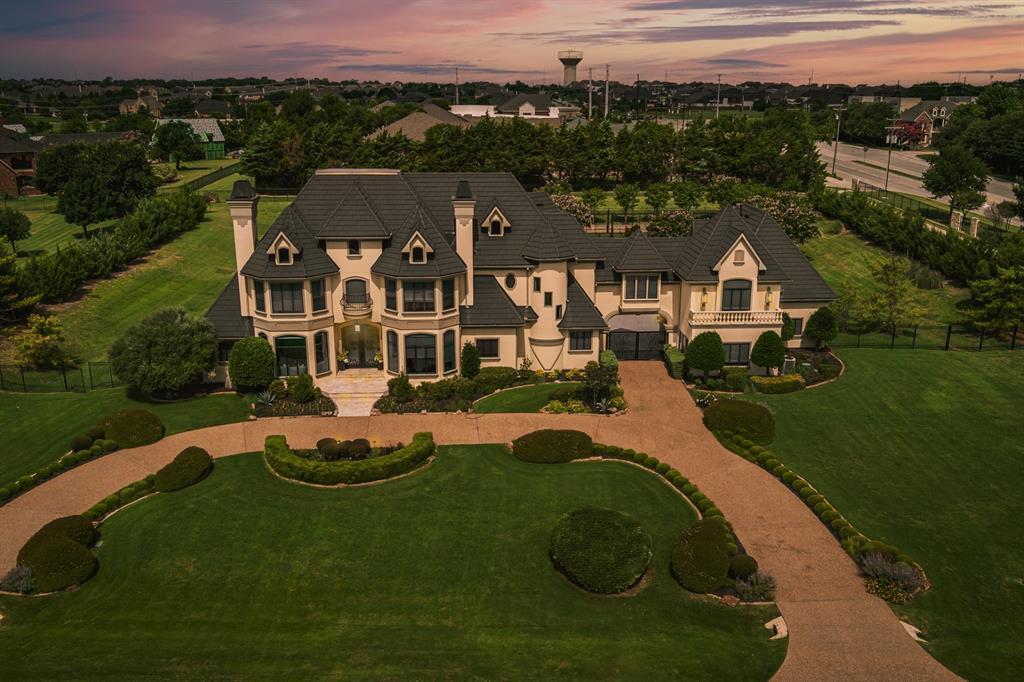 Property Photo: 1091 Broadmoor Lane TX 75078