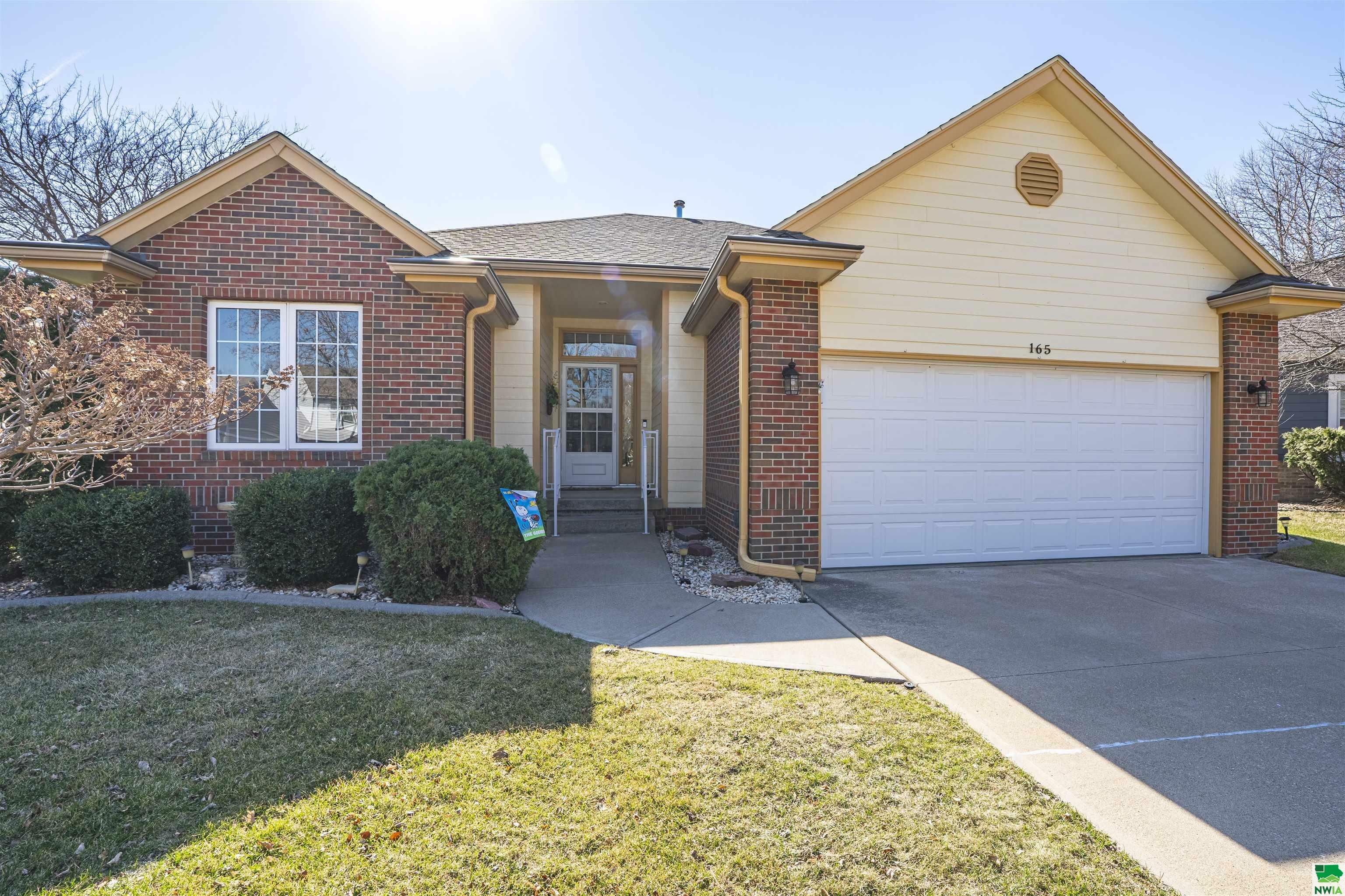 Property Photo: 165 Prairie Bend SD 57049