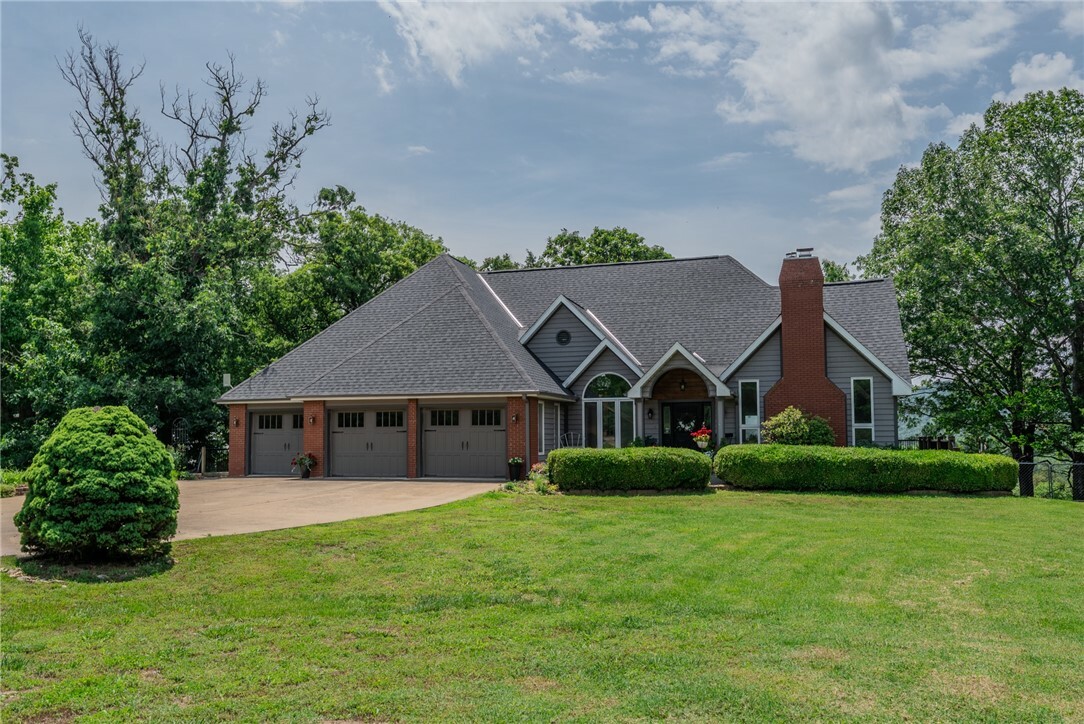 Property Photo: 304 County Road 1071 AR 72632