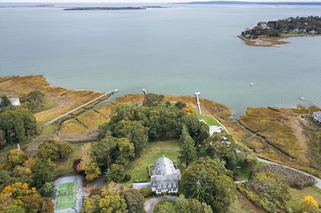 Property Photo:  157 Washington St  MA 02332 