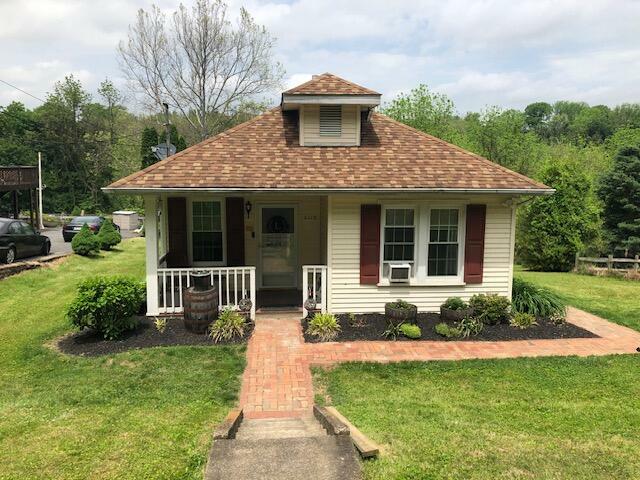 Property Photo: 2113 Edgewood Avenue PA 18045