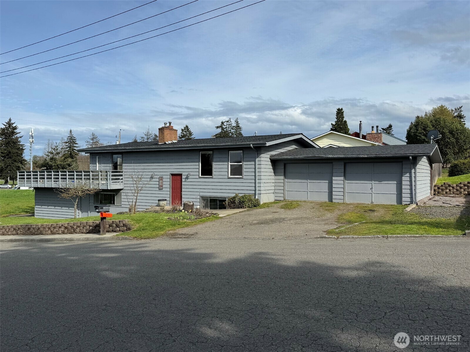 Property Photo: 819 S G Street WA 98363