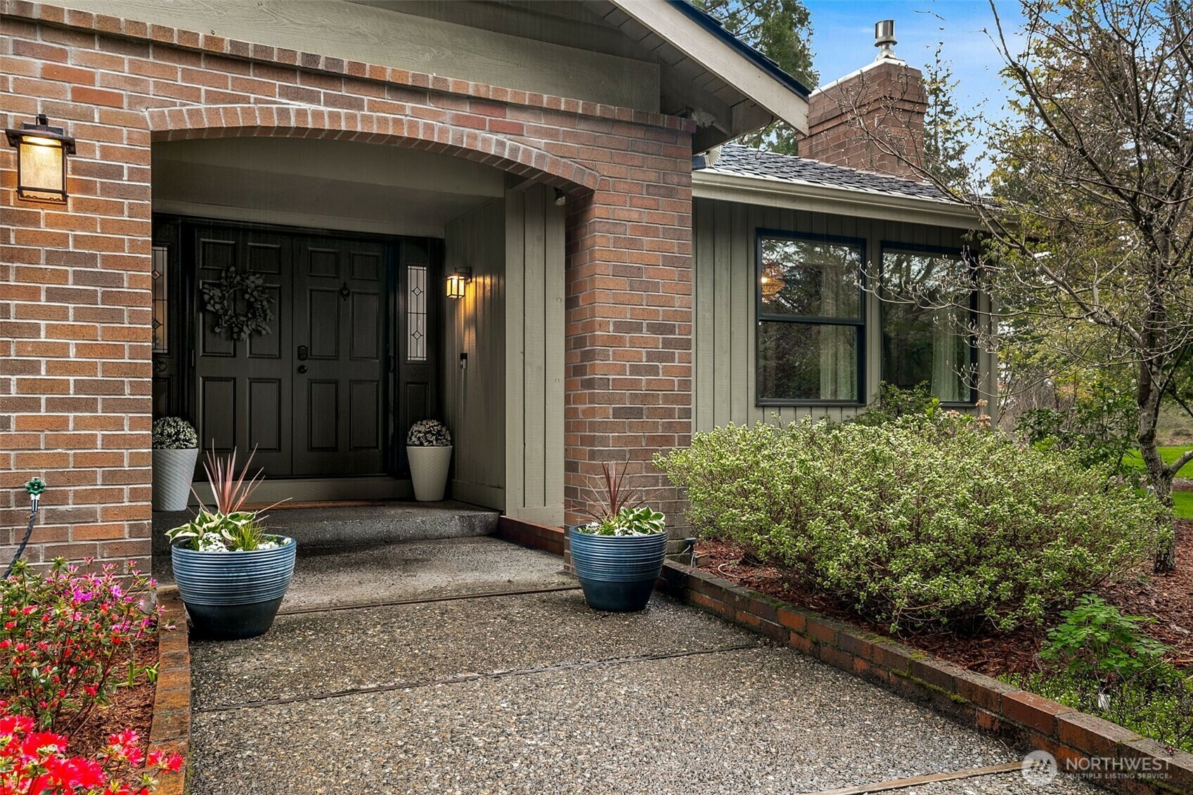 Property Photo: 23635 SE 225th Street WA 98038