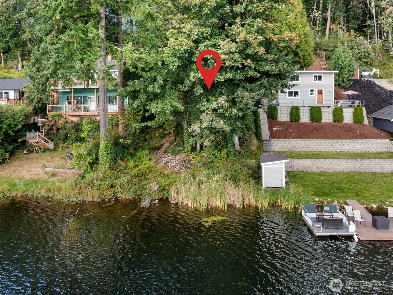 Property Photo: 5108 E Lake Bosworth Drive WA 98290