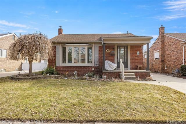 Property Photo: 18729 Grey Avenue MI 48101