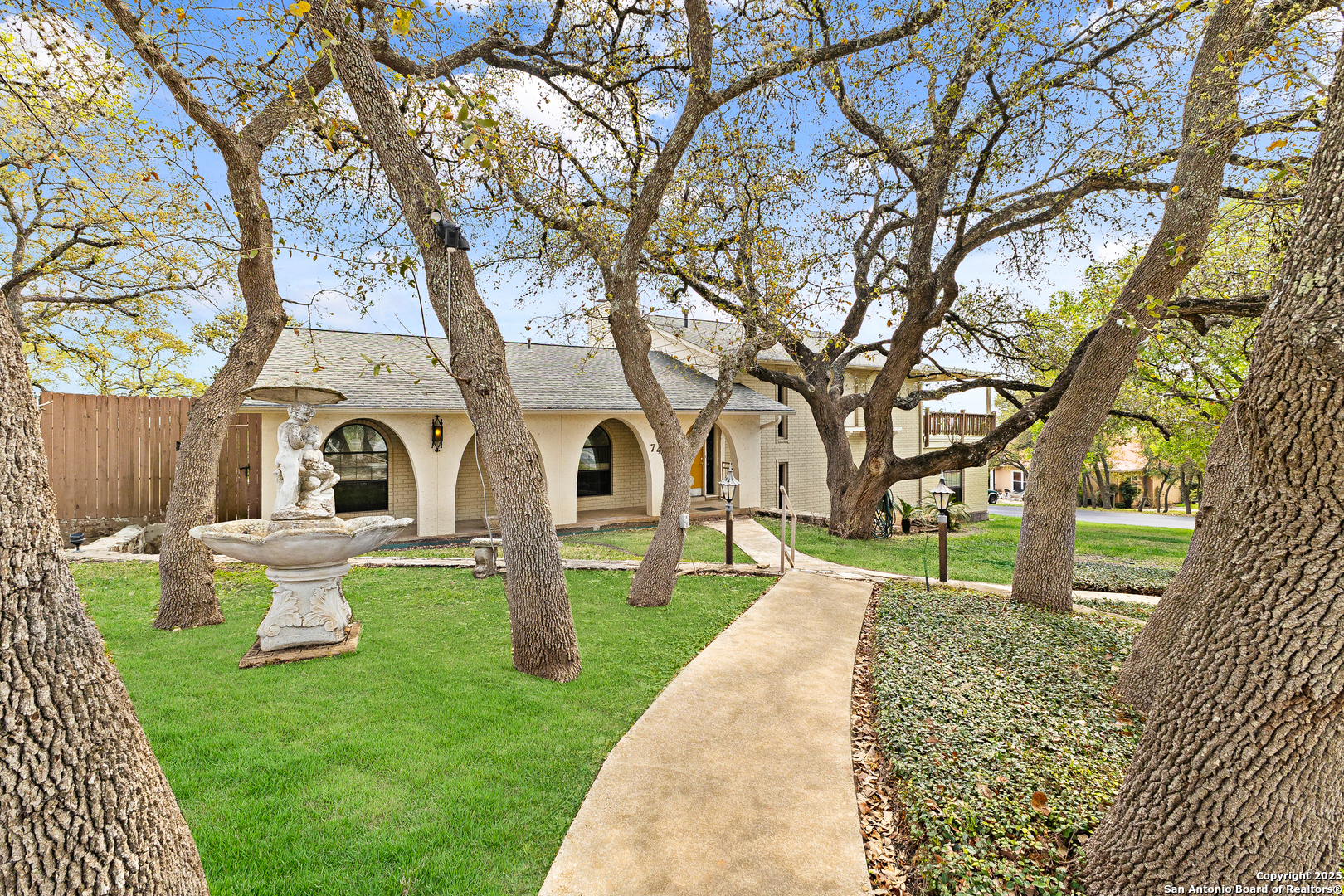 Property Photo: 7430 Wild Eagle TX 78255