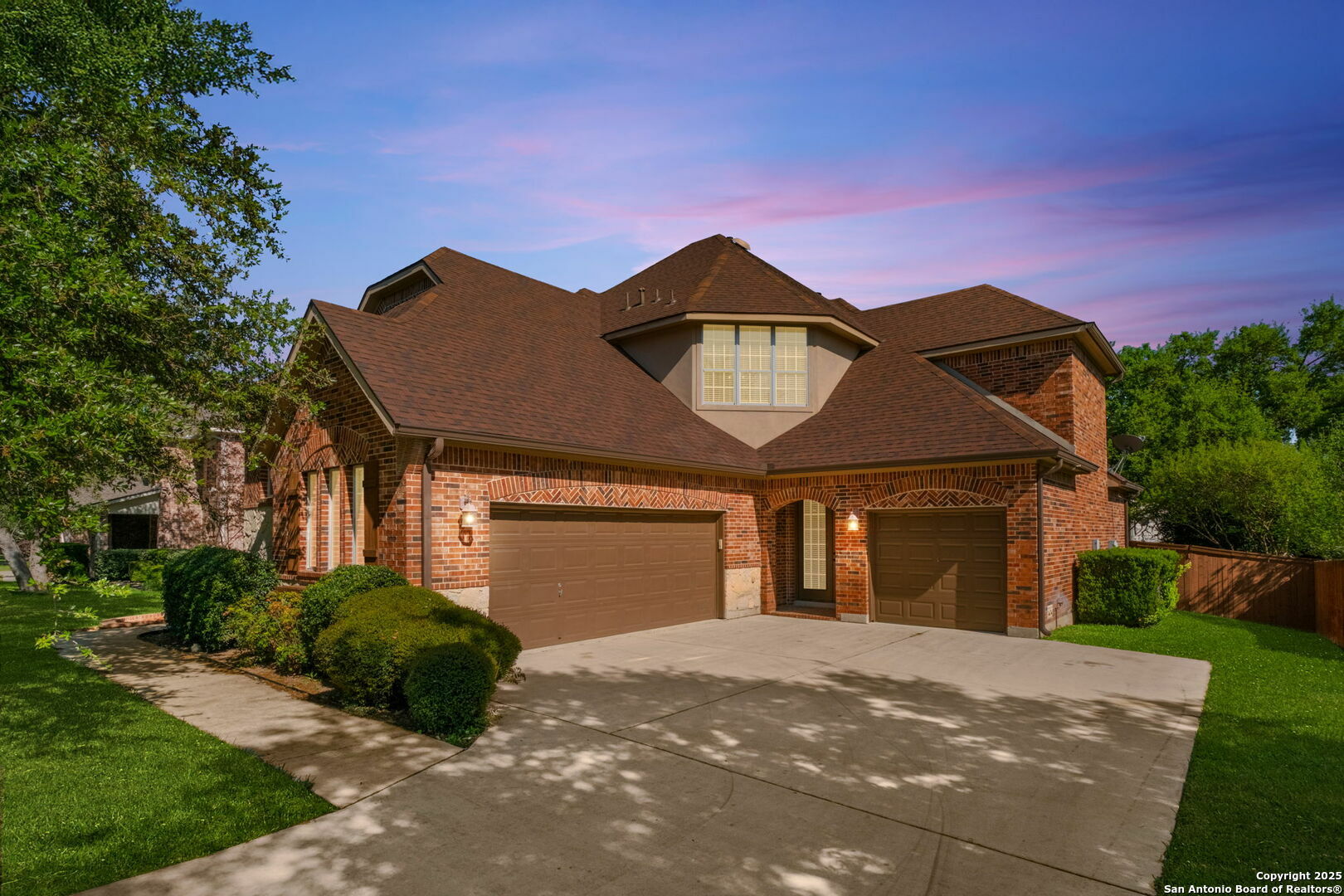 Property Photo: 110 Stonewall TX 78256