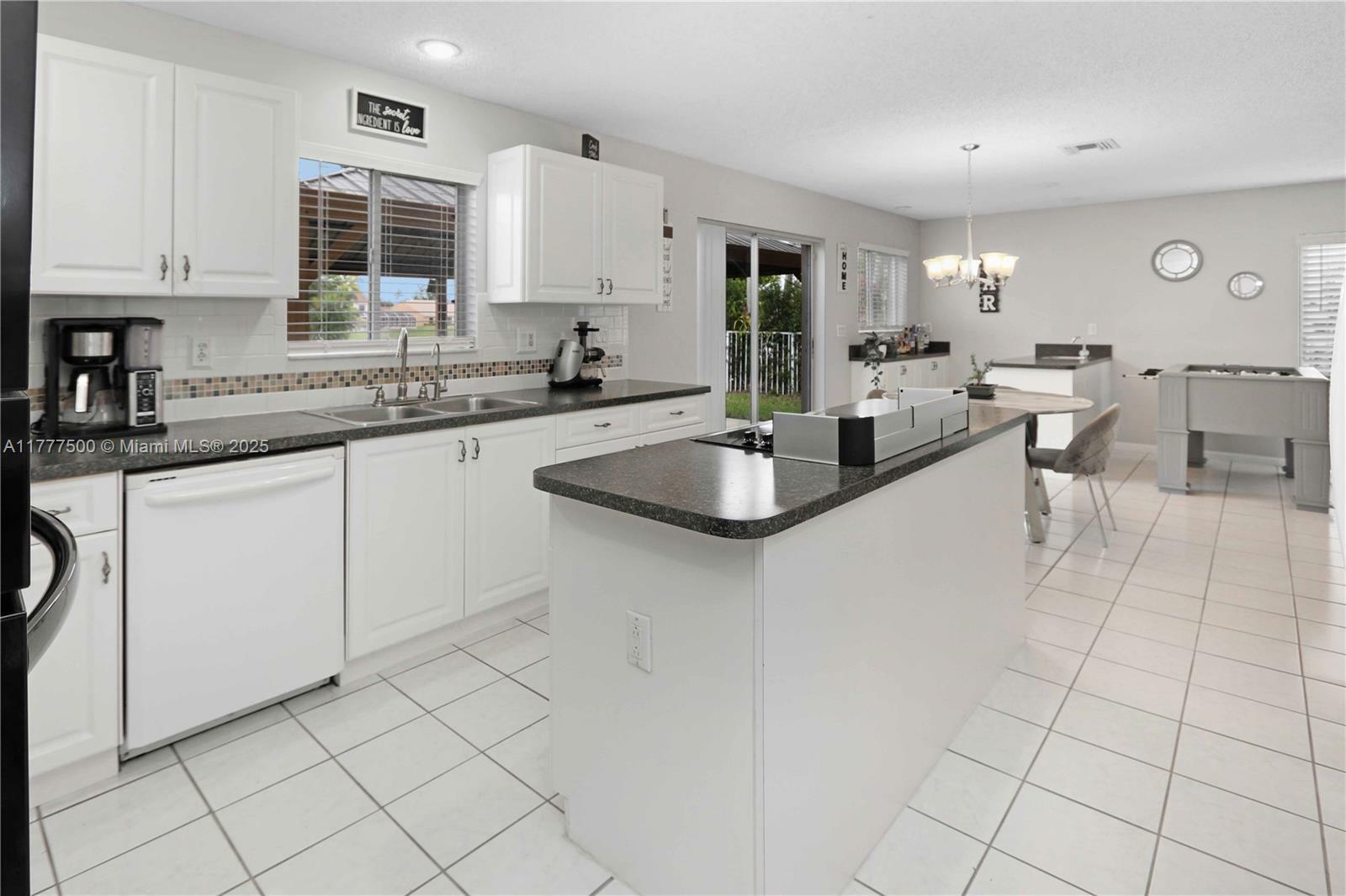 Property Photo: 19386 NW 13th St FL 33029