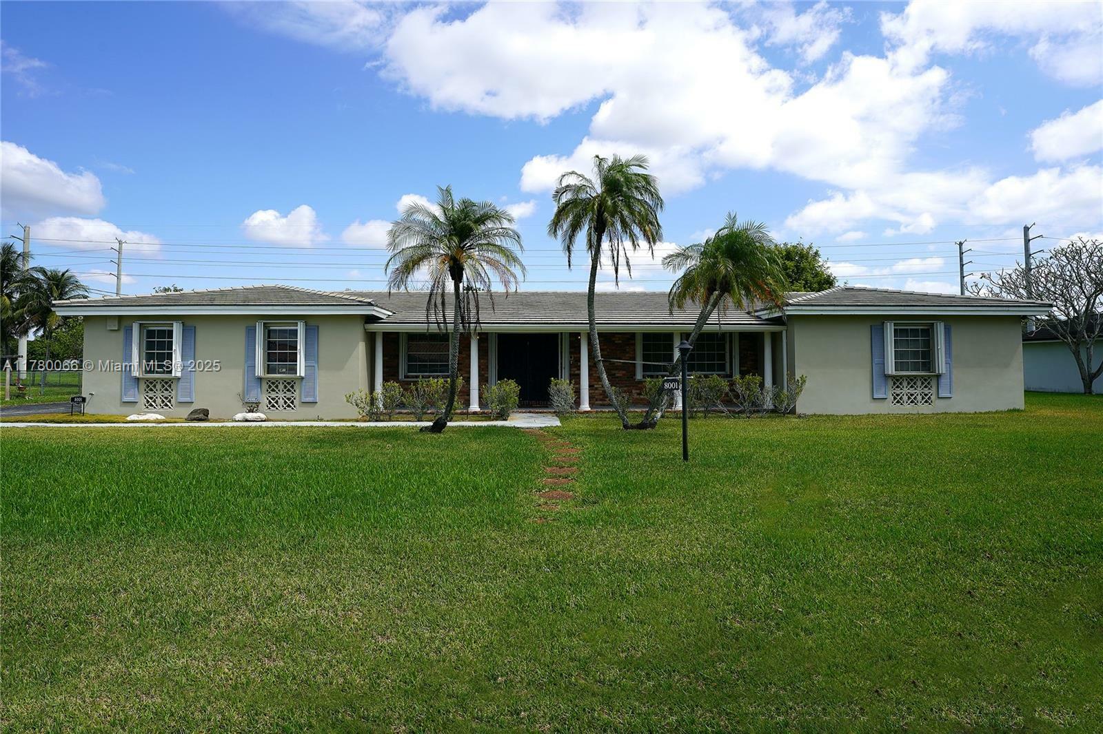8001 SW 140th Ter  Palmetto Bay FL 33158 photo