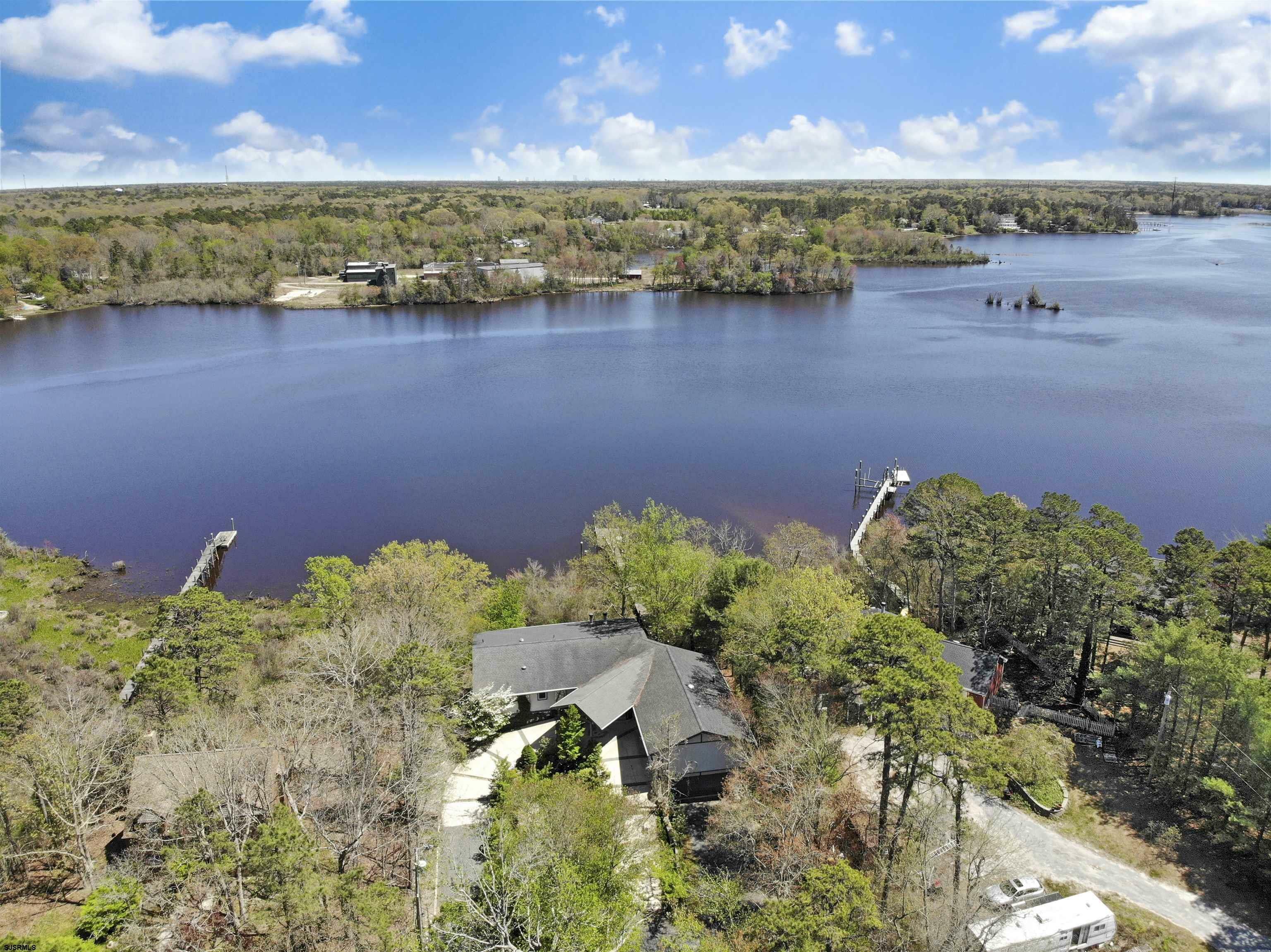 Property Photo: 1115 Riverside Dr NJ 08330