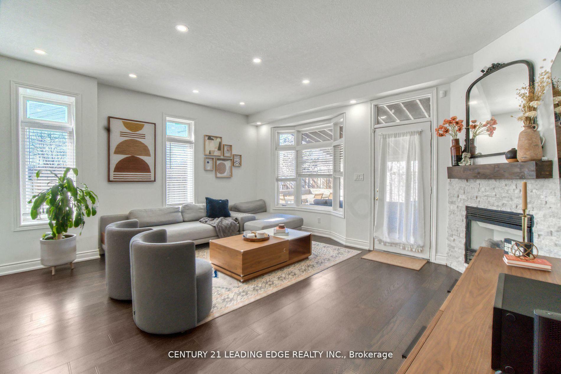 Photo de la propriété: 1417 Treeland Street ON L7R 4S1
