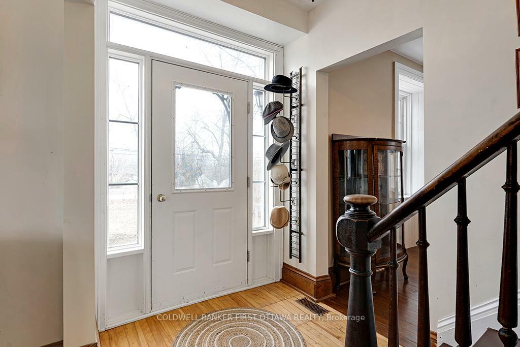 Property Photo: 28 South Street ON K7H 2G1