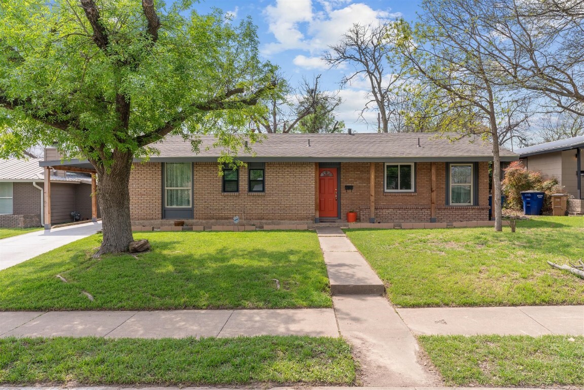 1311 Briarcliff Boulevard  Austin TX 78723 photo