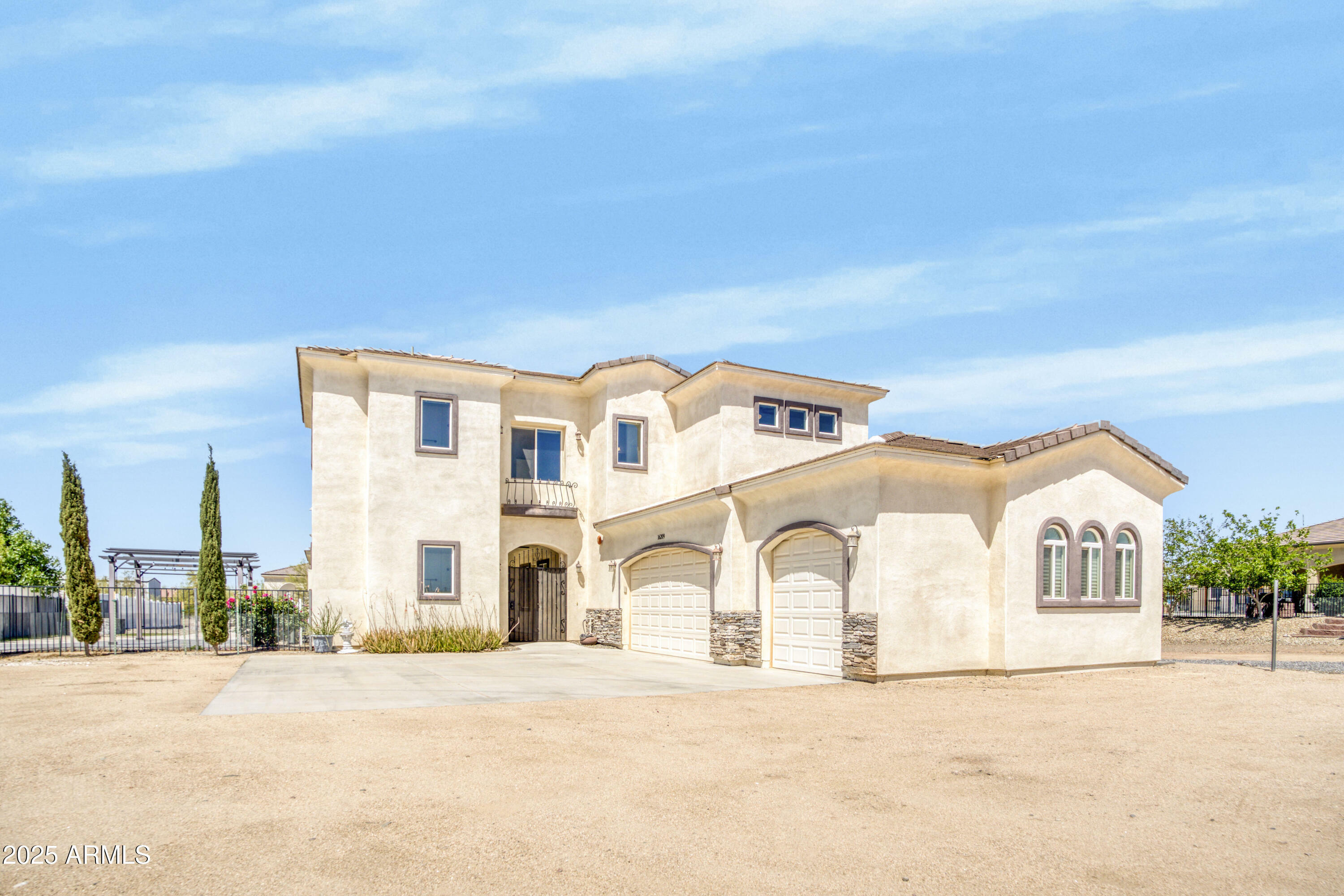 Property Photo: 16209 W Skinner Road AZ 85387
