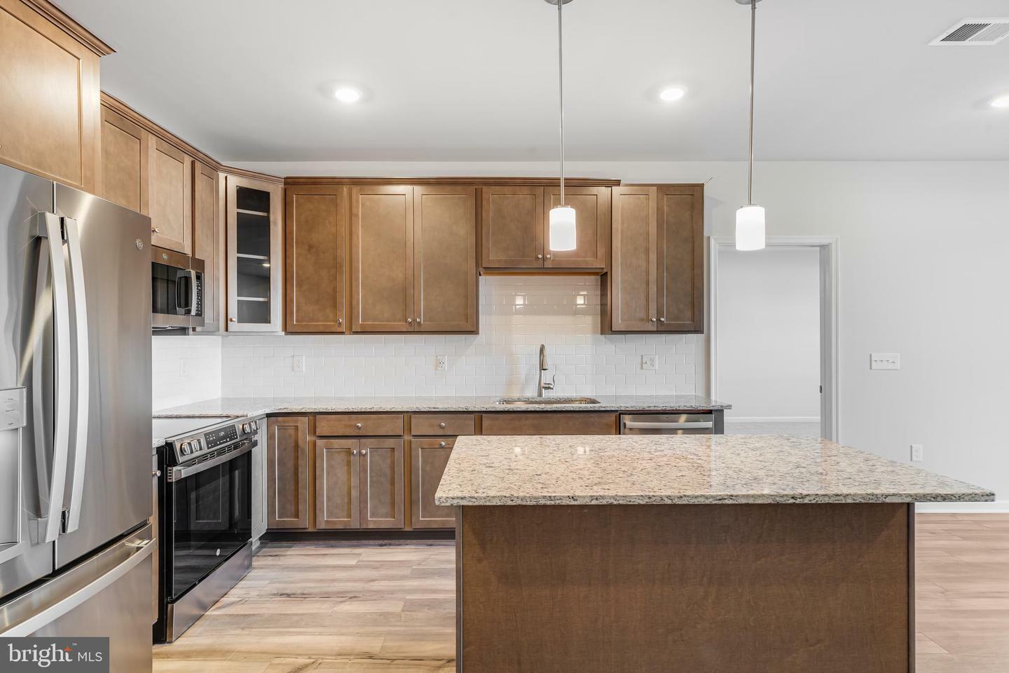 Property Photo: 4005 Seaside Alder Road F - Violet - 9305 MD 20720