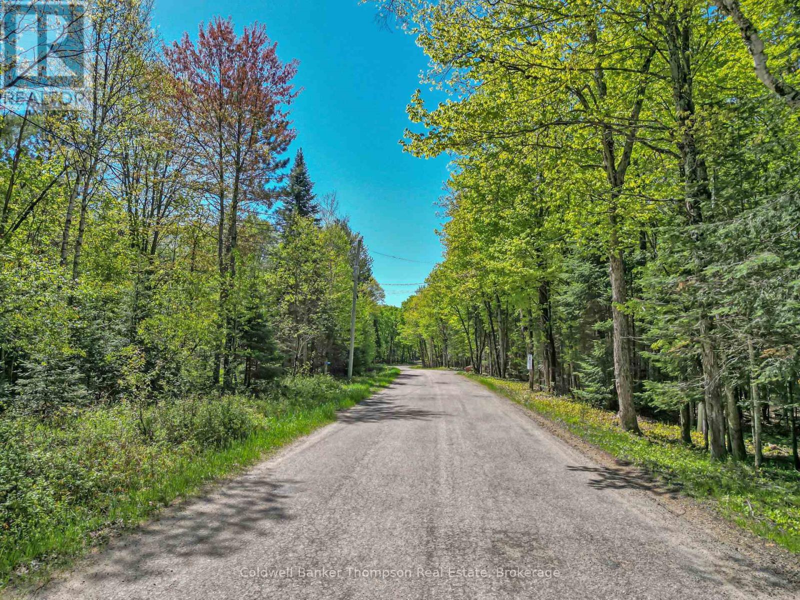 Property Photo: 989 North Waseosa Lake Road ON P1H 2J4