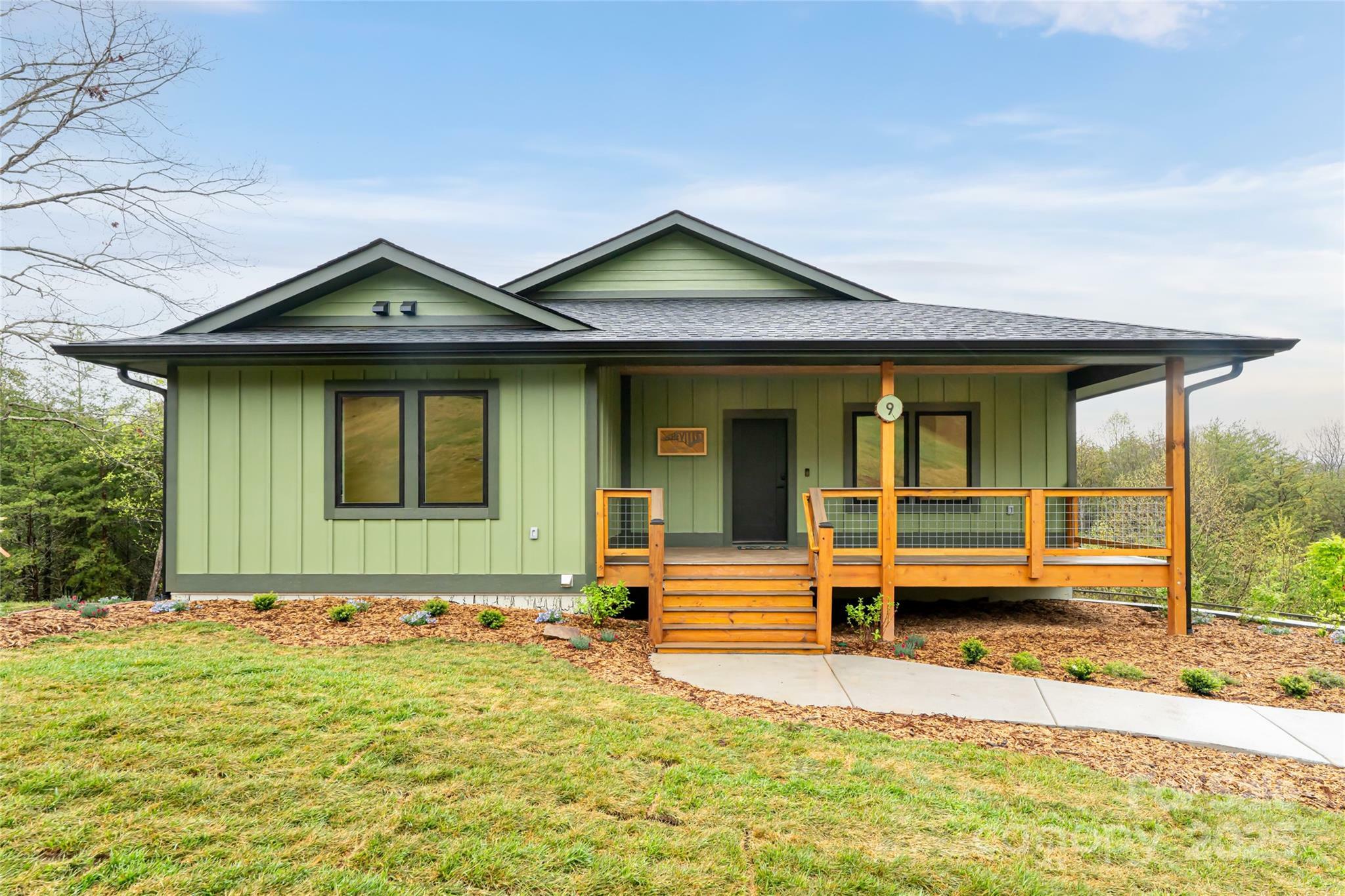 Property Photo: 9 Ginger Spice Trail NC 28787