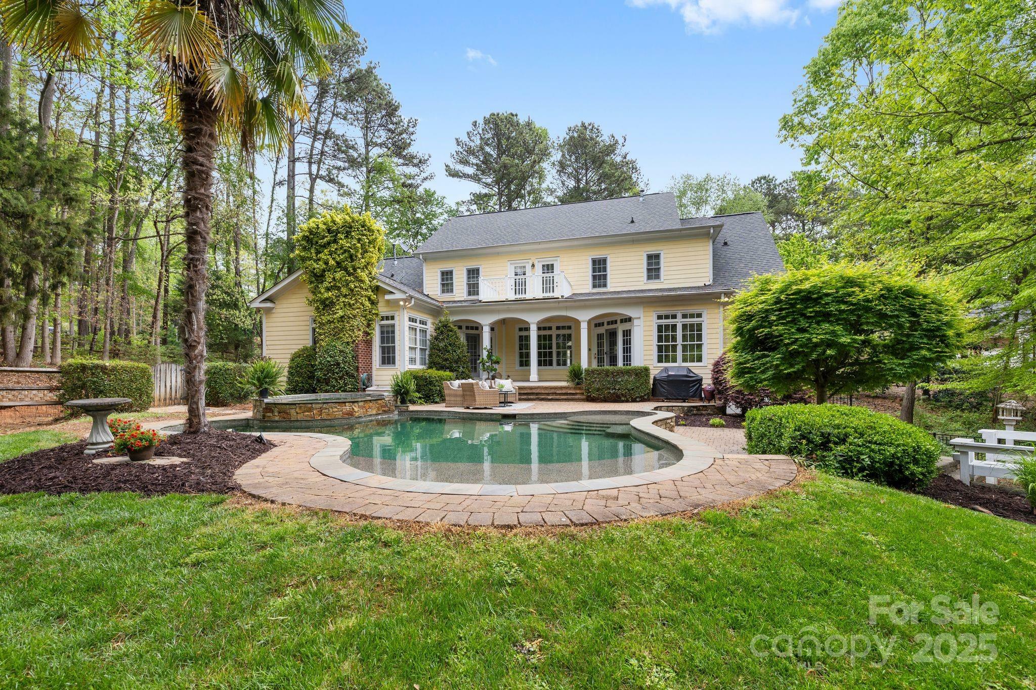 4525 Island Waters Drive  Denver NC 28037 photo