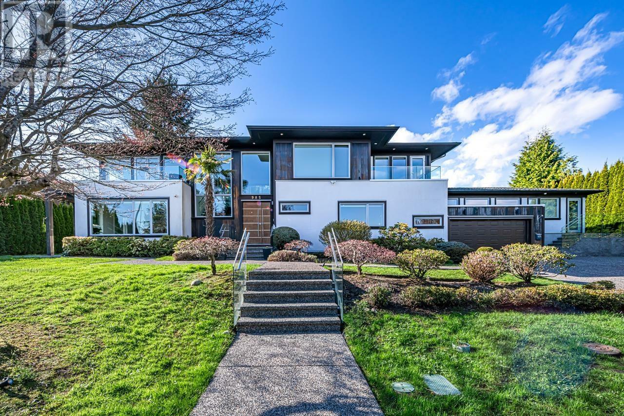 Property Photo: 985 Eyremount Drive BC V7S 2B4