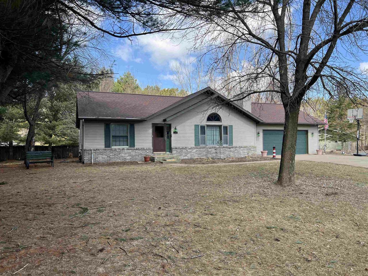 Property Photo: 3910 James Lee Street WI 54476
