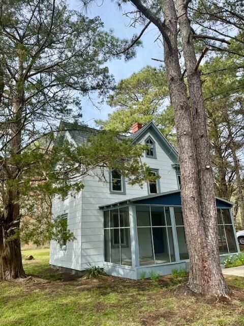 Property Photo: 17501 Northside Rd VA 23417