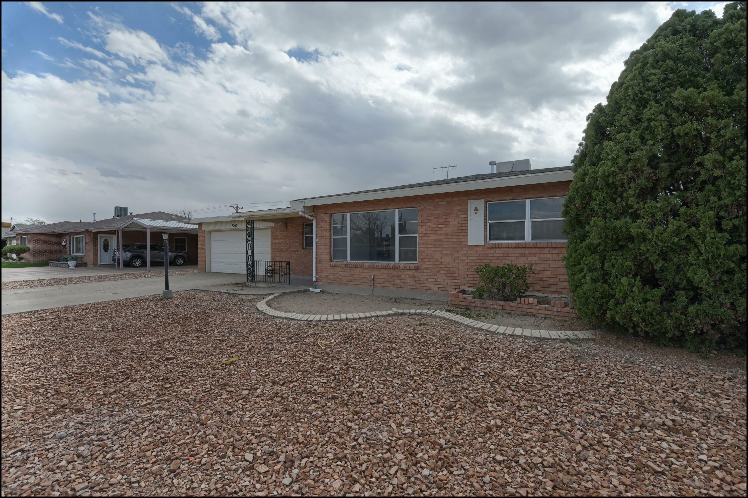 Property Photo: 8200 Edgemere Boulevard TX 79925