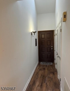 Property Photo:  2 Alta Ct  NJ 07462 