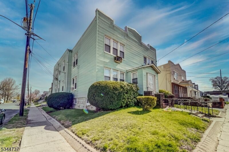 Property Photo:  102 Exton Ave  NJ 07031 
