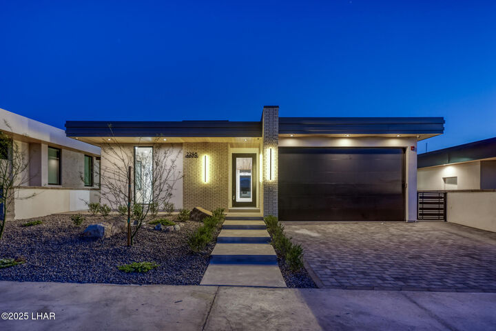 Property Photo: 2246 Harbor Way AZ 86406