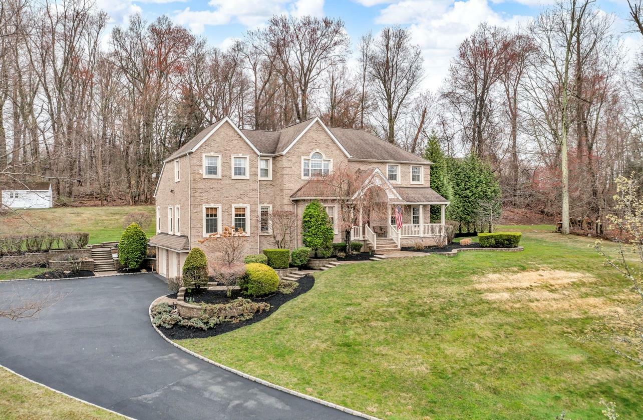 Property Photo: 5 Pvt Lovett Court NY 10913