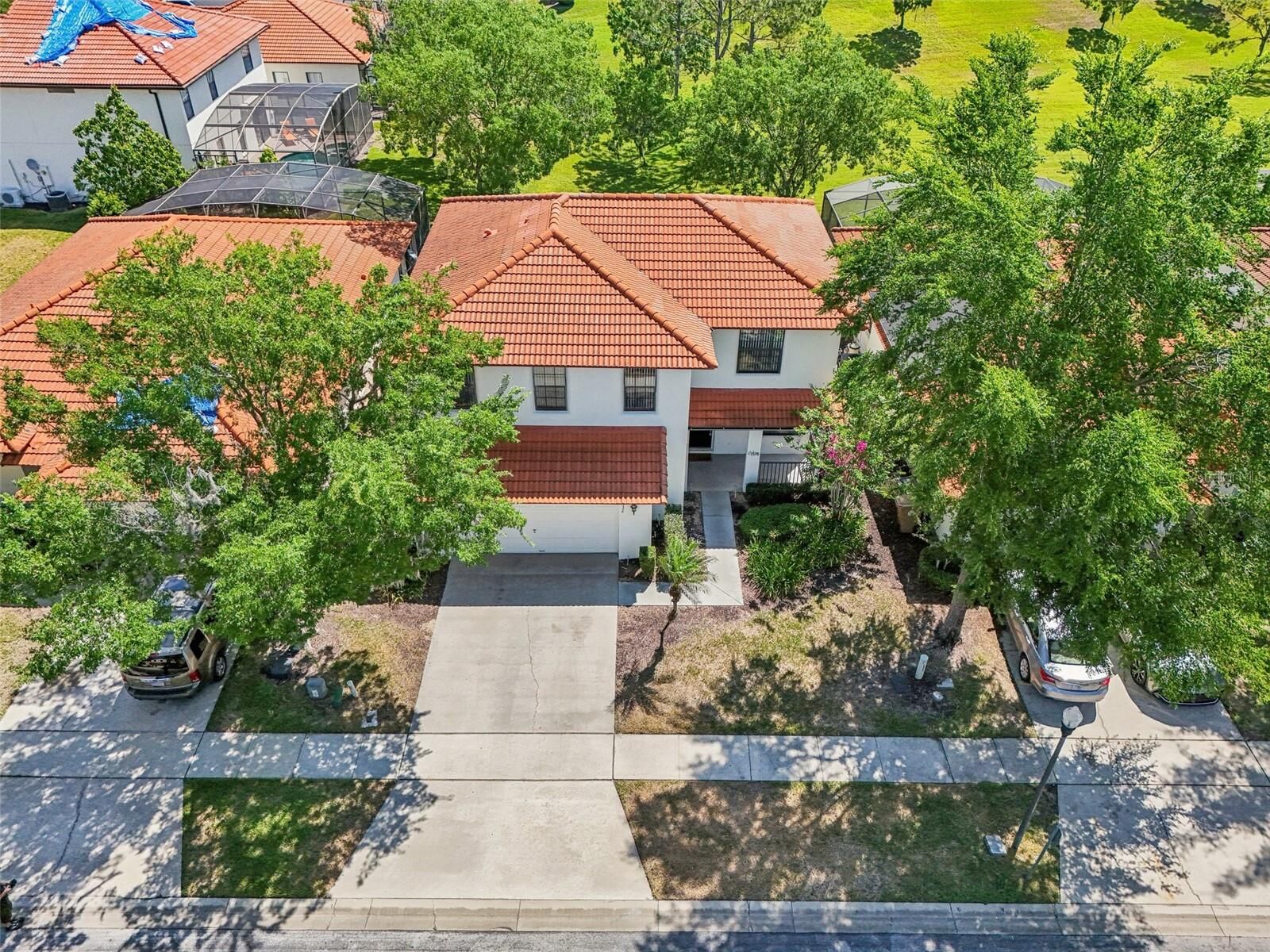 Property Photo: 332 Summer Place Loop FL 34714