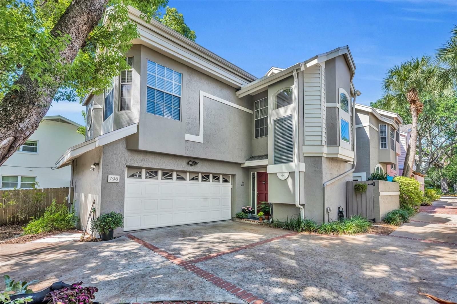 Property Photo: 796 McIntyre Avenue FL 32789