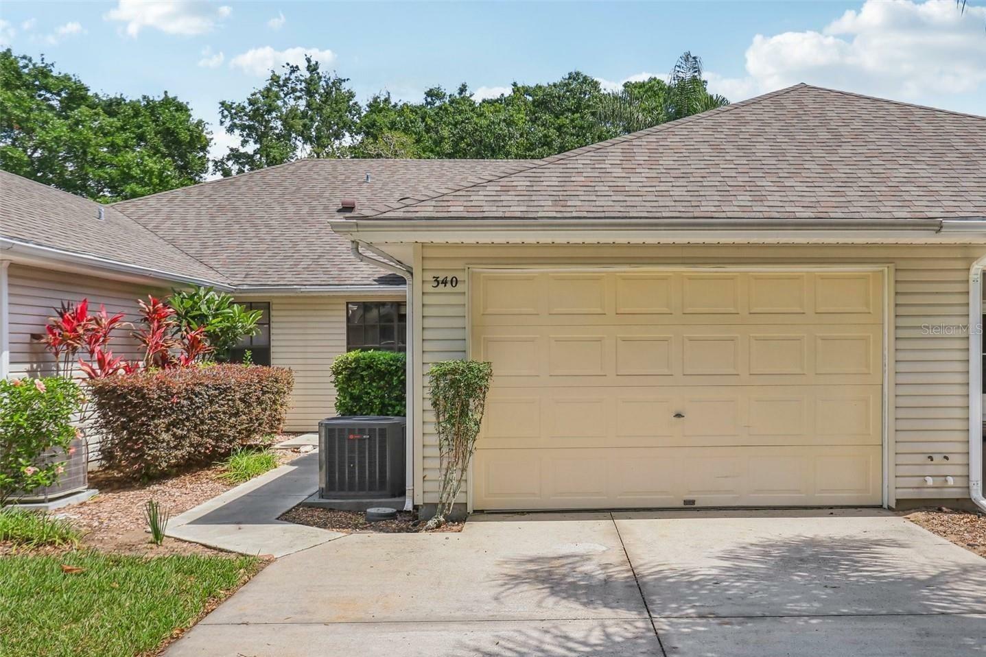 Property Photo: 340 Juniper Way FL 32778