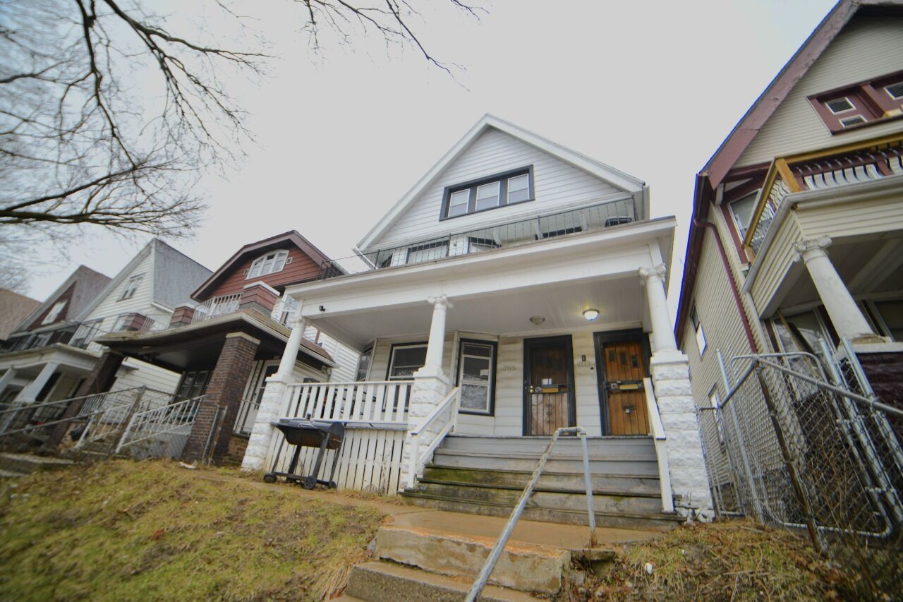 Property Photo:  2845 N 18th St 2847  WI 53206 