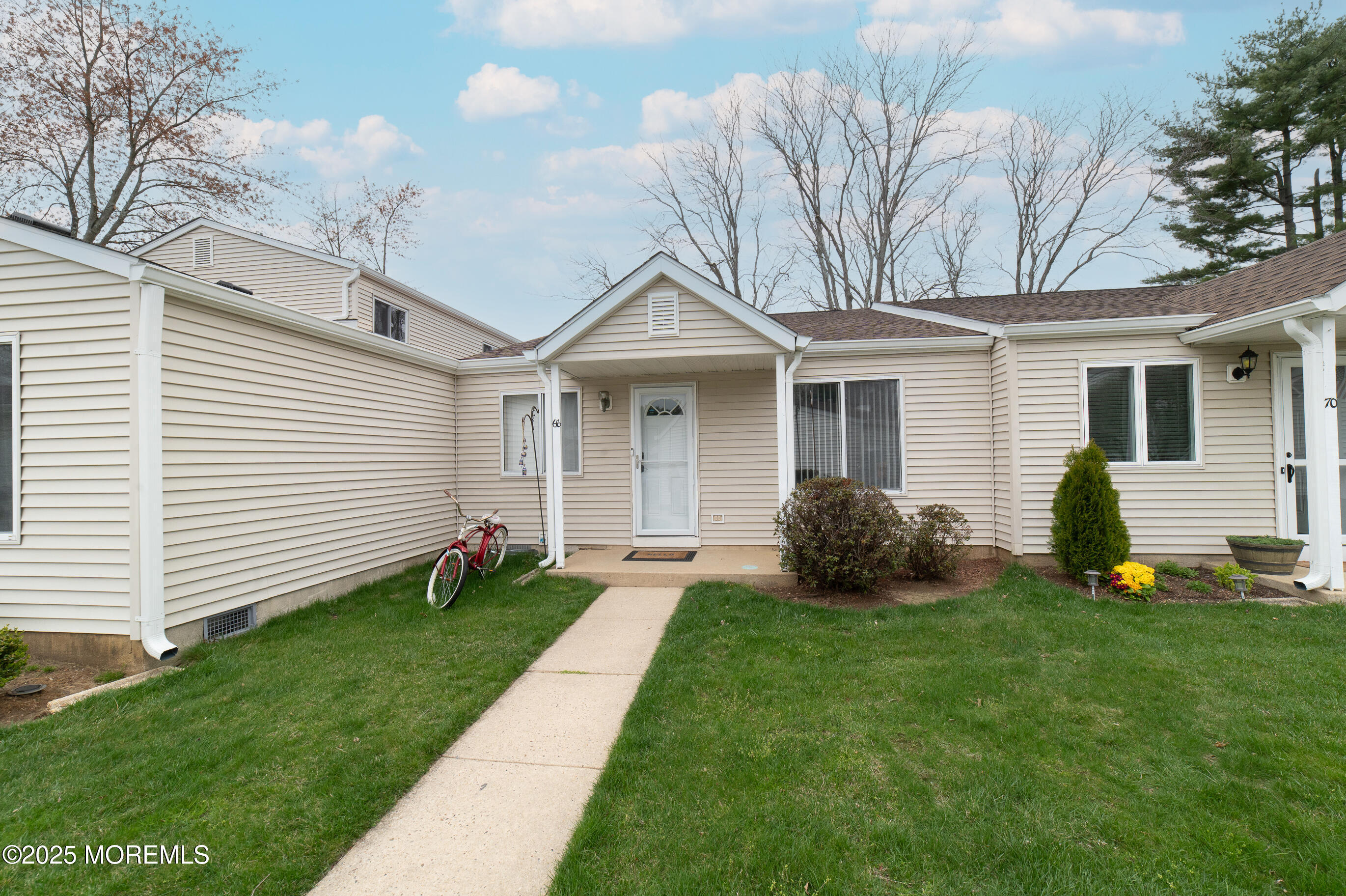 68 Greenwood Drive  Freehold NJ 07728 photo