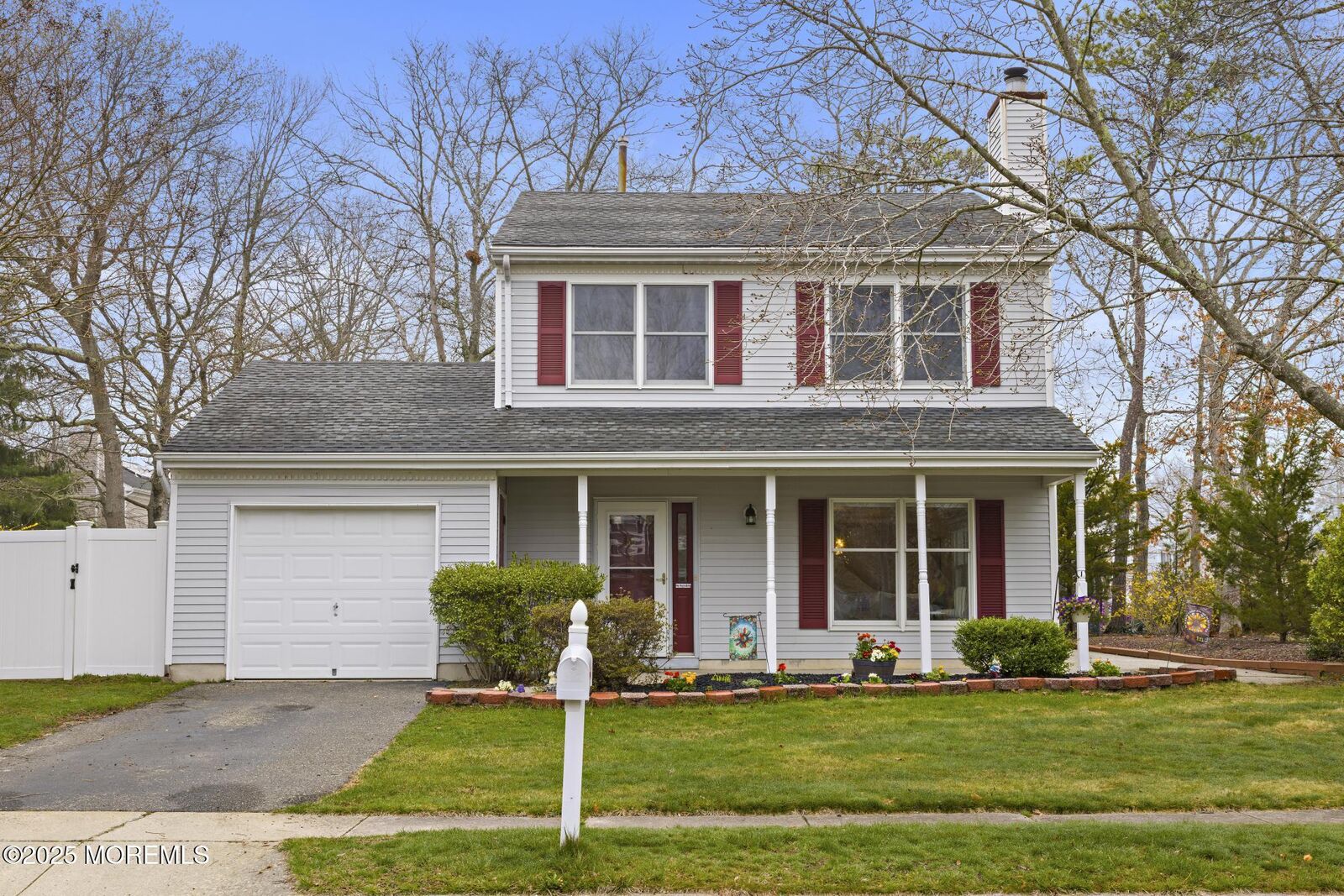 Property Photo:  147 Spruce Circle N  NJ 08005 