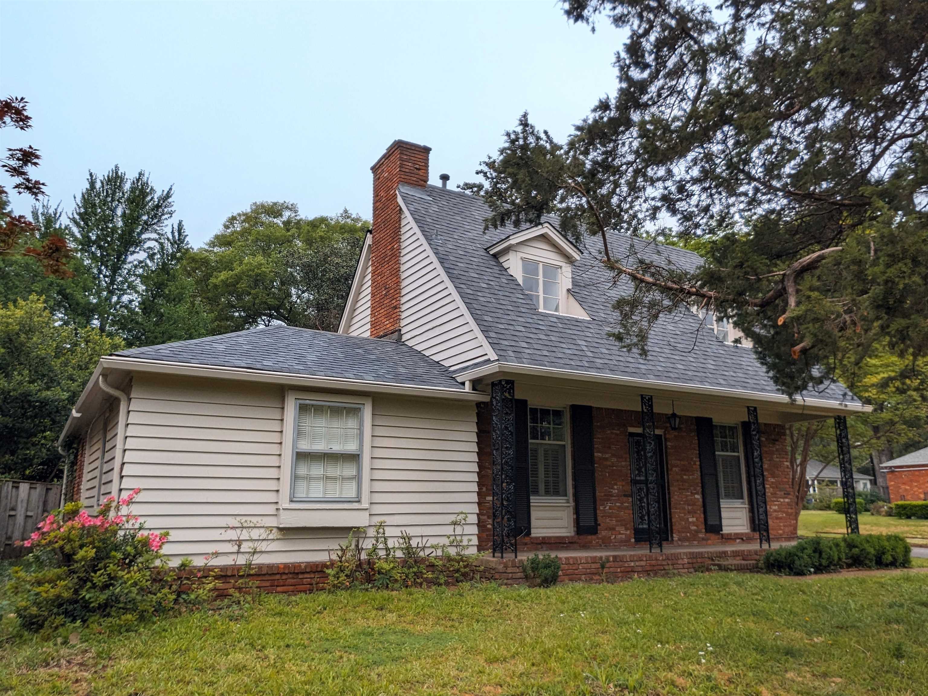 Property Photo: 551 S Goodlett St TN 38117