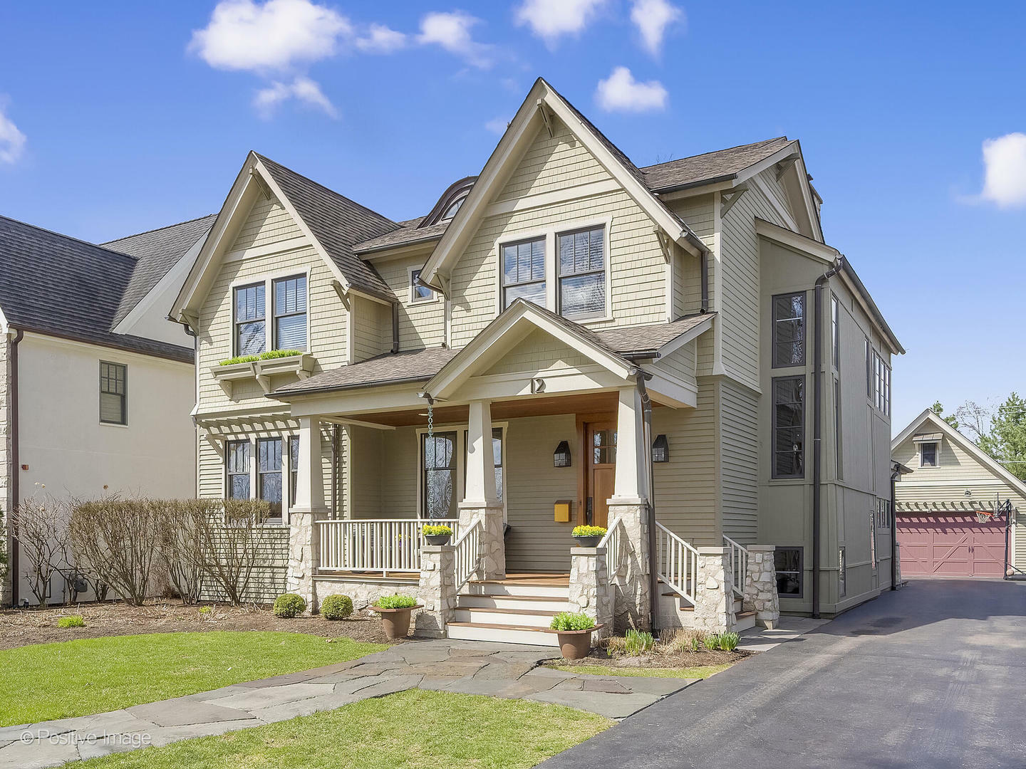 Property Photo: 12 Woodstock Avenue IL 60514