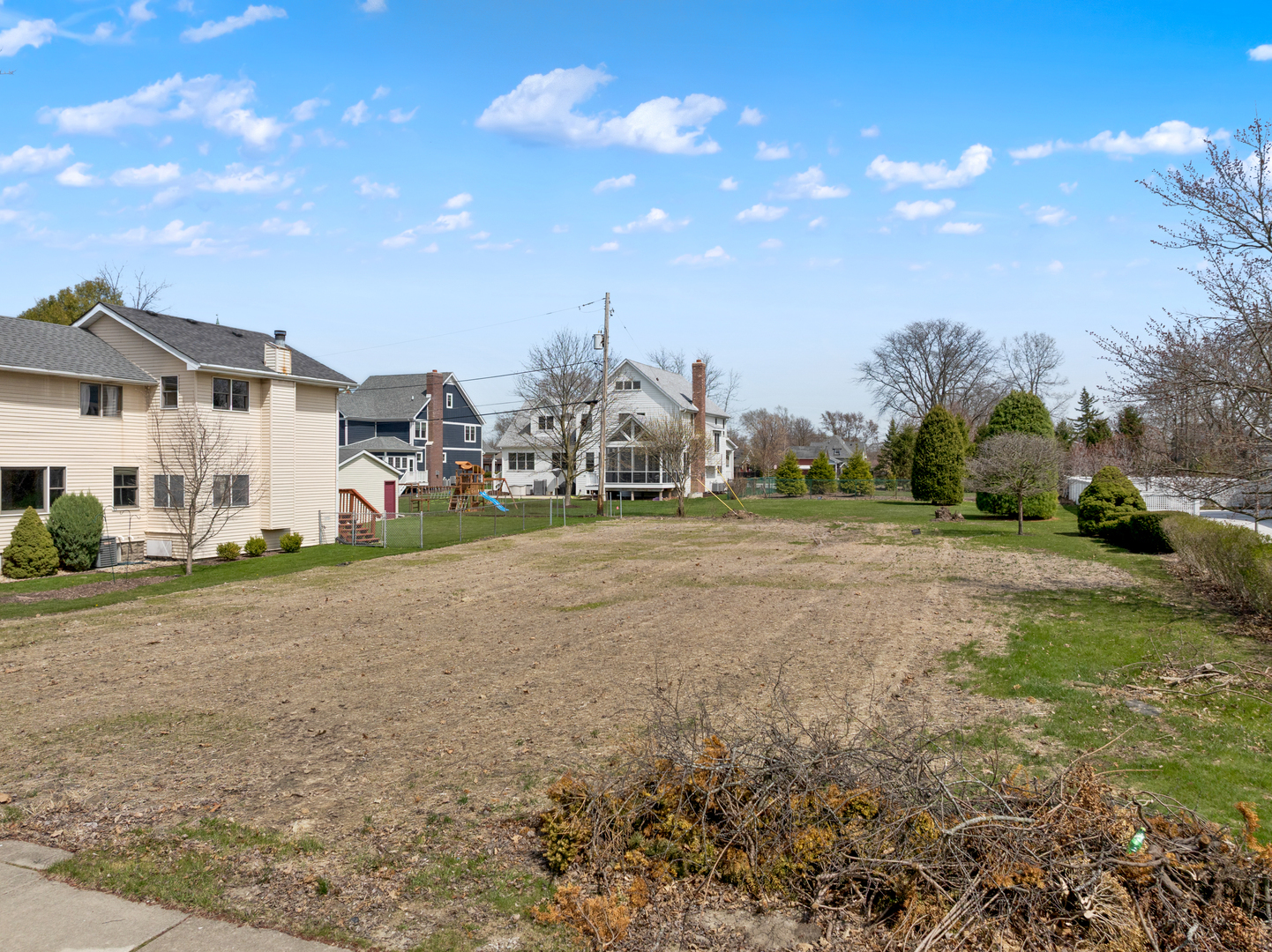 Property Photo:  223 Oak Street  IL 60423 
