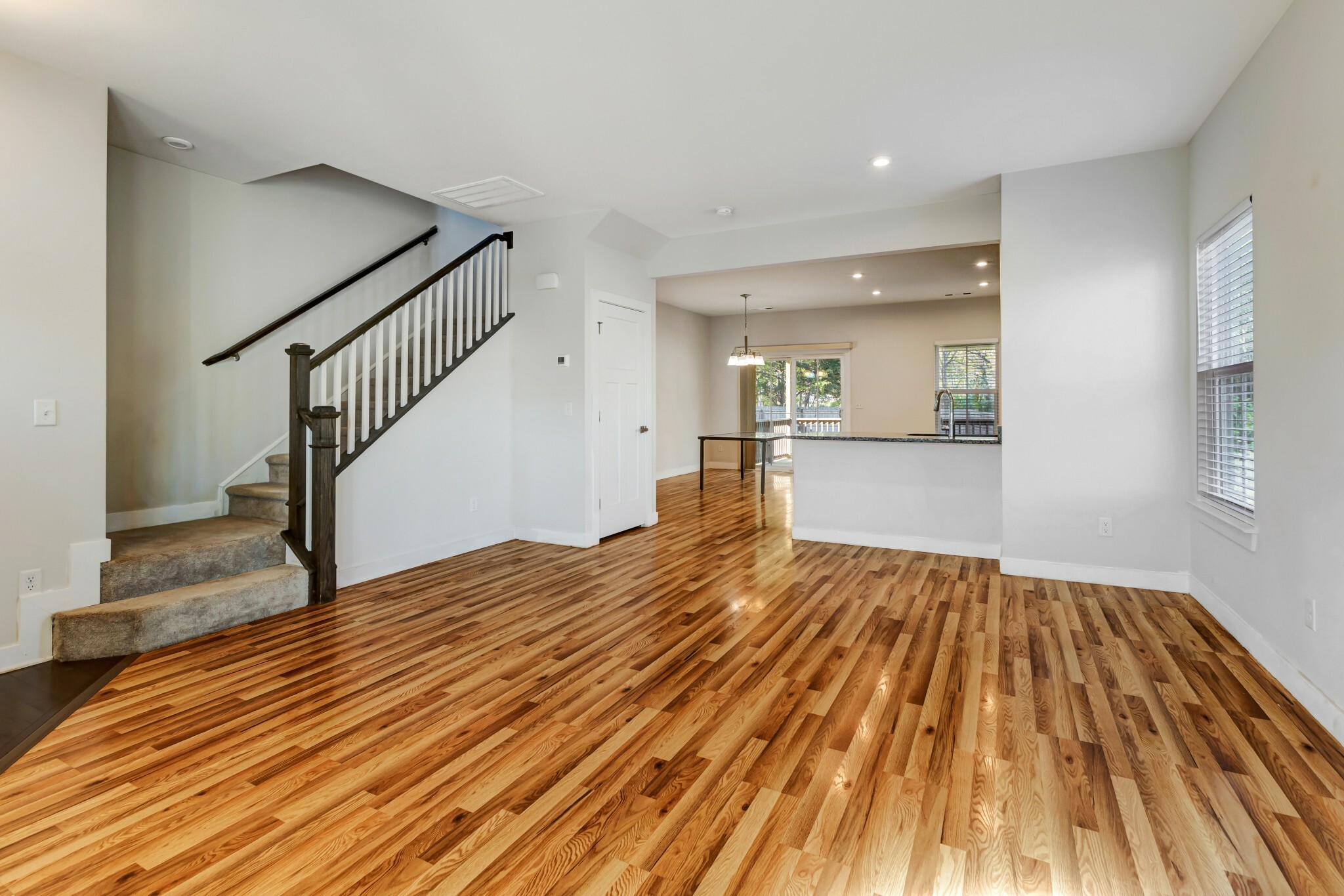 Property Photo: 5005 Mooregate Dr TN 37013