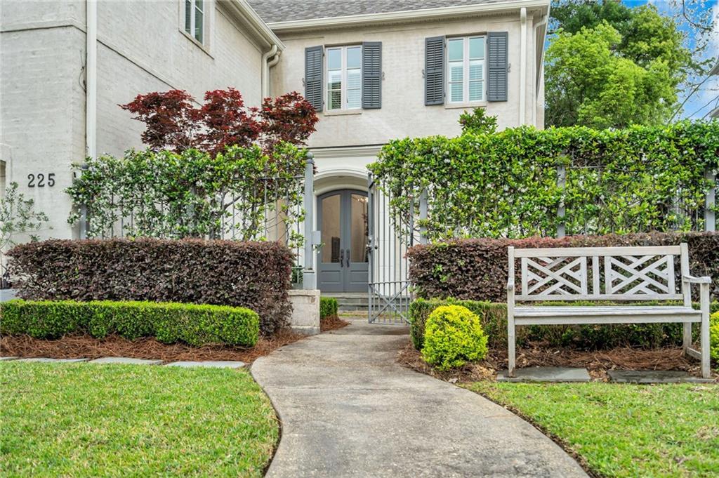 225 Ridgewood Drive  Metairie LA 70005 photo