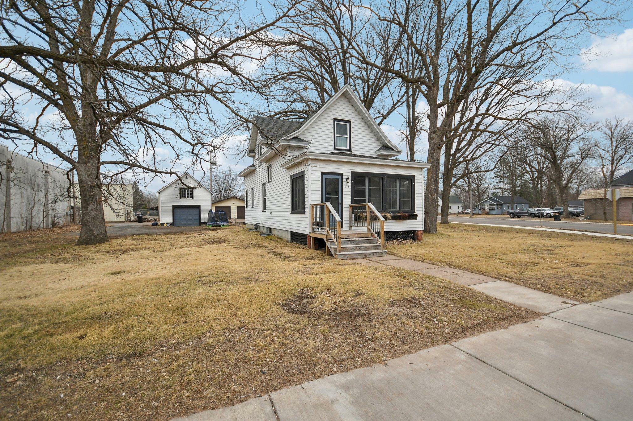 Property Photo: 314 S Main Street WI 54853