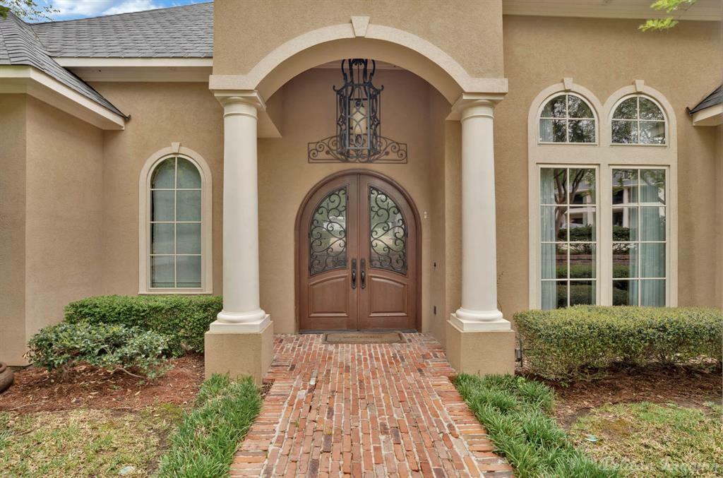 Property Photo:  907 Woodland View Circle  LA 71106 