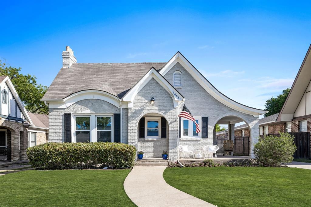 Property Photo:  5643 Vanderbilt Avenue  TX 75206 