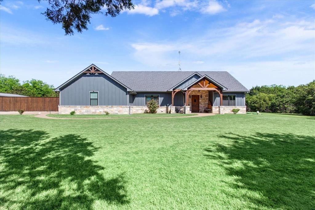 Property Photo: 1036 County Road 3575 TX 76633